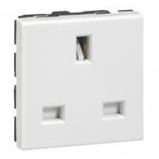 Legrand - LEGRAND ARMADA İNGİLİZ STANDARTI TOPRAKLI PRİZ,BEYAZ,2 MODÜL 3245060775056