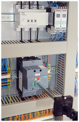 SIEMENS GERİLİM KONTROL RÖLESİ 3 FAZ 1 ENVERSÖR 4011209648326 - Thumbnail