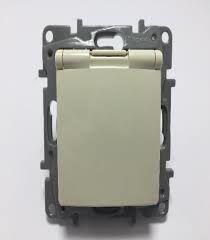 LEGRAND 767420 SALBEİ BEJ KABLO ÇIKIŞI 3245067674208